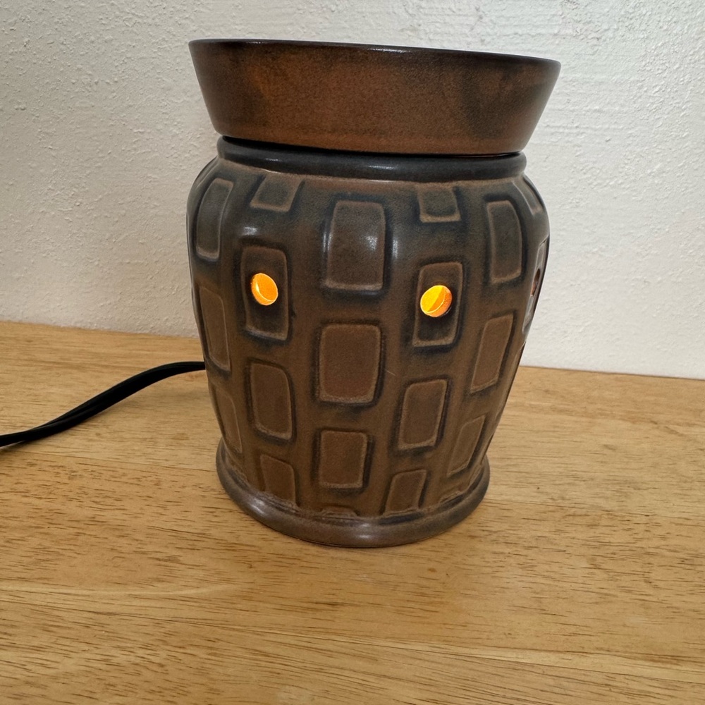 Scentsy Strata Candle Holder